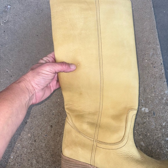 Jeffrey Campbell reflect boots in banana colorway size 10 my calfs are too big - Picture 6 of 9